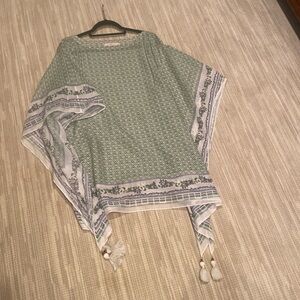 Tory Burch size medium, super lightweight, caftan style top